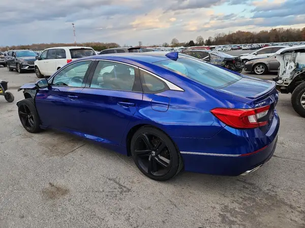 1HGCV1F37KA160509 2019 HONDA ACCORD - Image 2
