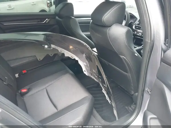 1HGCV1F37KA168951 2019 HONDA ACCORD - Image 8