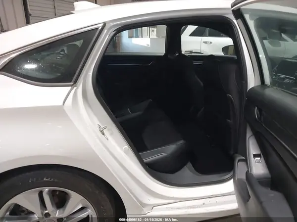 1HGCV1F37KA172675 2019 HONDA ACCORD - Image 8