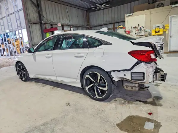 1HGCV1F37LA014094 2020 HONDA ACCORD - Image 2