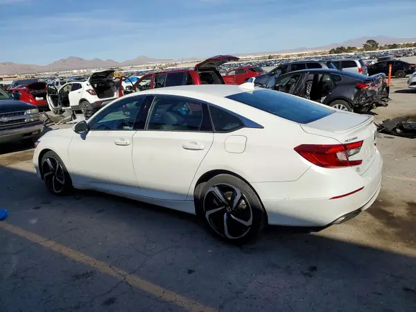 1HGCV1F37LA032465 2020 HONDA ACCORD - Image 2