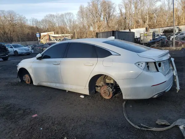 1HGCV1F37LA066129 2020 HONDA ACCORD - Image 2