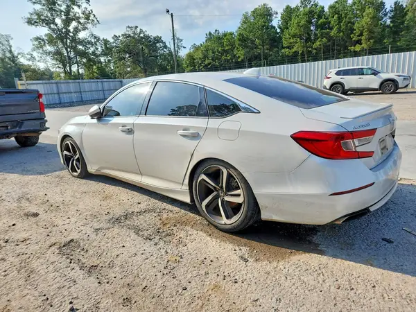 1HGCV1F37LA069175 2020 HONDA ACCORD - Image 2