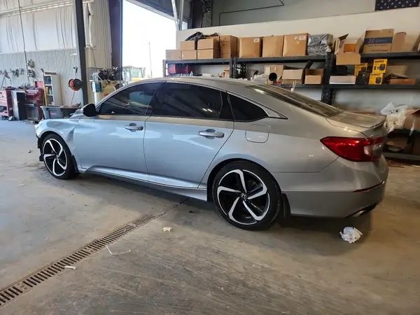 1HGCV1F37LA093265 2020 HONDA ACCORD - Image 2