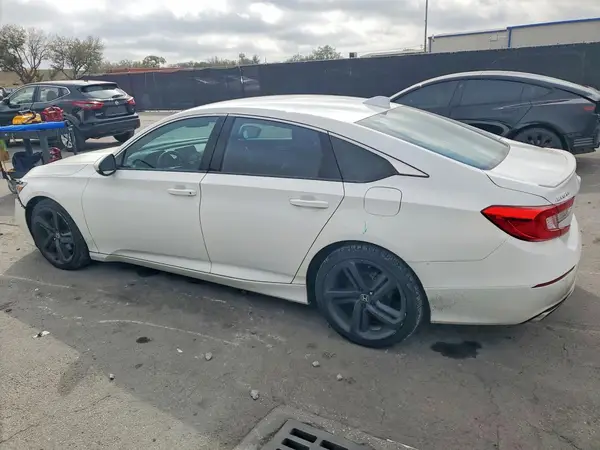 1HGCV1F37LA094853 2020 HONDA ACCORD - Image 2