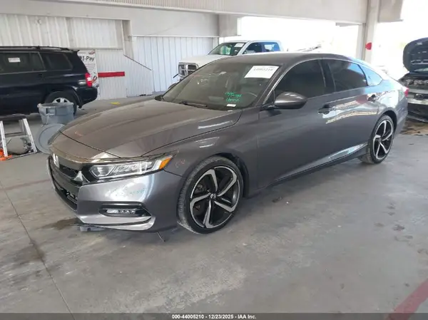 1HGCV1F37LA107083 2020 HONDA ACCORD - Image 2
