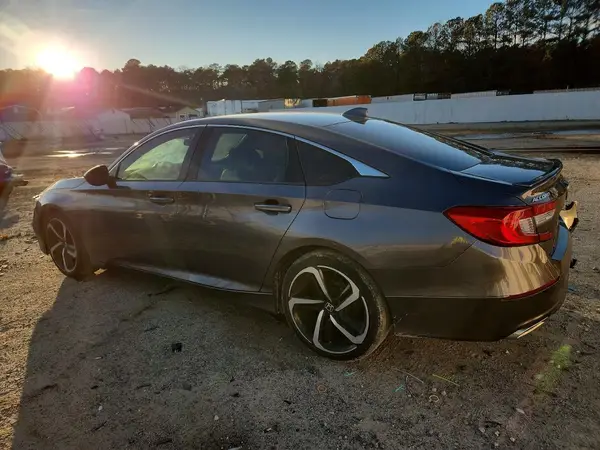 1HGCV1F37LA113546 2020 HONDA ACCORD - Image 2