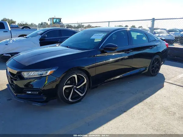 1HGCV1F37LA129844 2020 HONDA ACCORD - Image 2