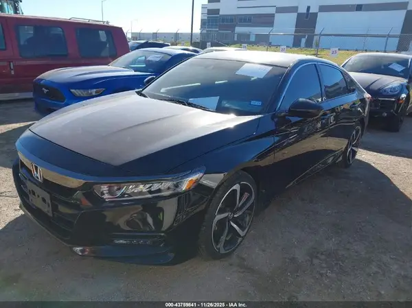 1HGCV1F37LA156042 2020 HONDA ACCORD - Image 2