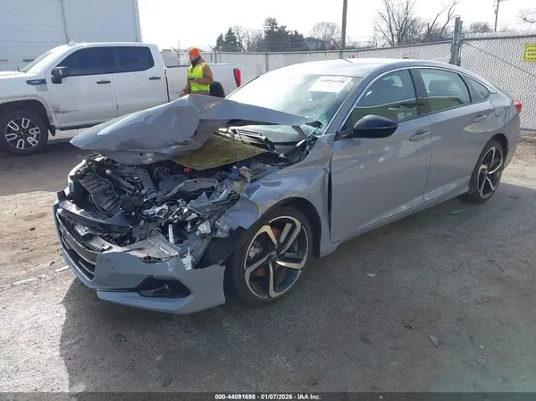 1HGCV1F37NA006175 2022 HONDA ACCORD - Image 2