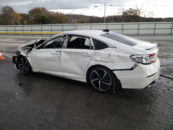 1HGCV1F37NA009660 2022 HONDA ACCORD - Image 2
