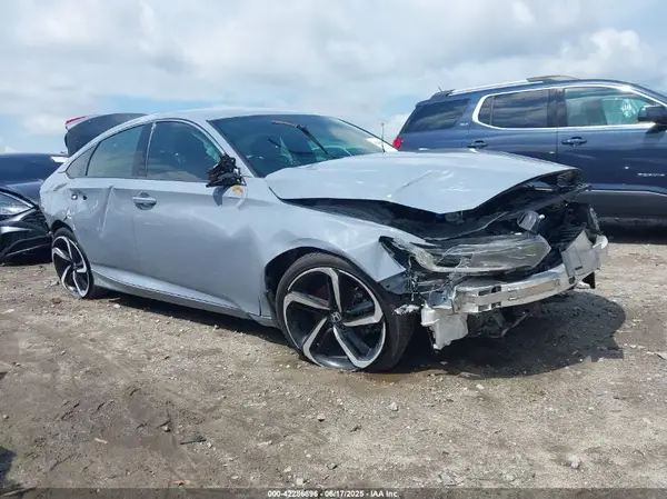 1HGCV1F37NA013840 2022 HONDA ACCORD - Image 1