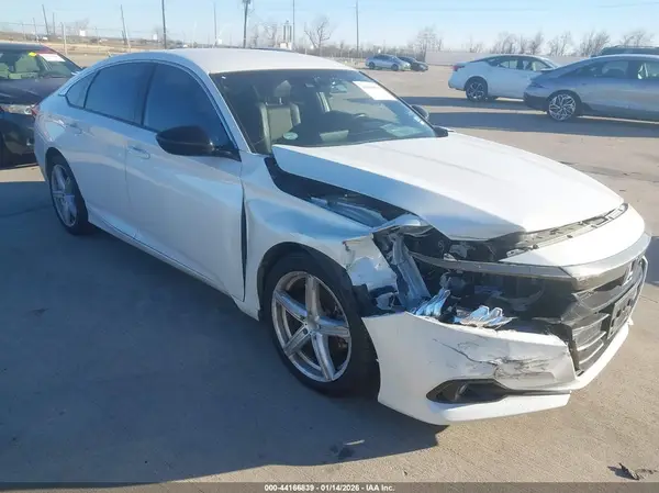 1HGCV1F37NA033053 2022 HONDA ACCORD - Image 1