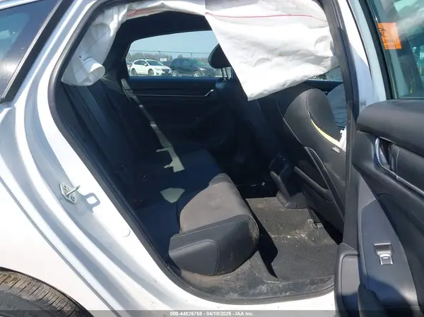 1HGCV1F37NA061077 2022 HONDA ACCORD - Image 8