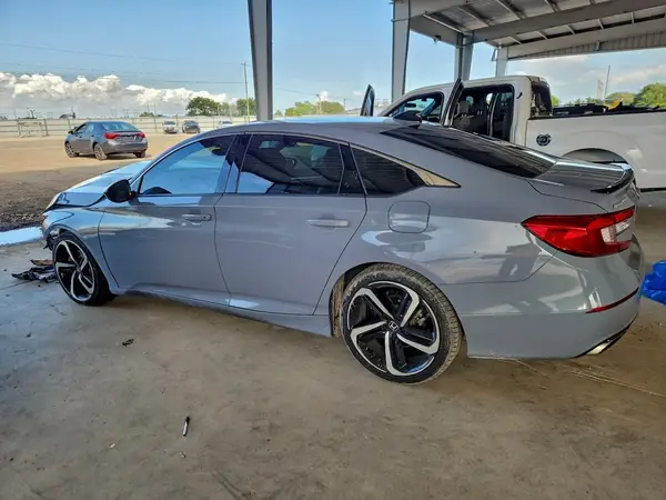 1HGCV1F37NA064545 2022 HONDA ACCORD - Image 2