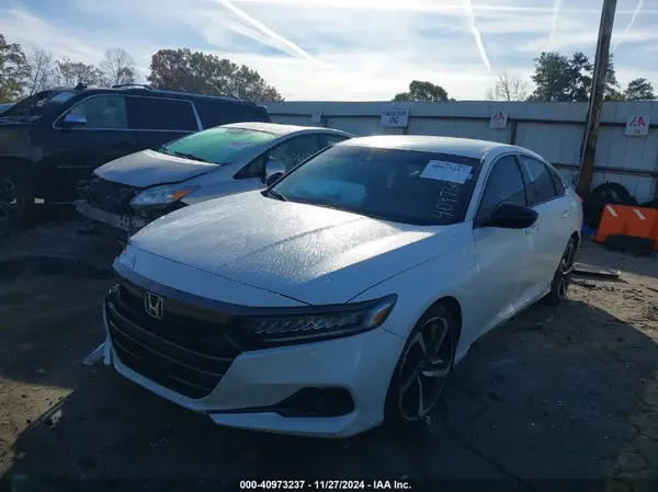 1HGCV1F37NA076100 2022 HONDA ACCORD - Image 2