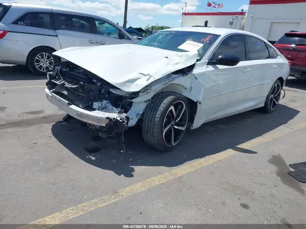1HGCV1F37NA078395 2022 HONDA ACCORD - Image 2