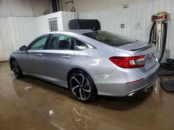 1HGCV1F37NA082771 2022 HONDA ACCORD - Image 2