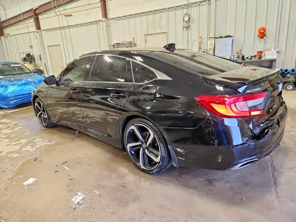 1HGCV1F37NA086870 2022 HONDA ACCORD - Image 2