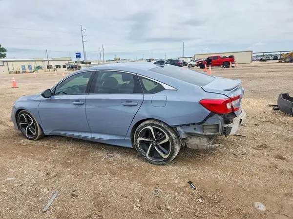 1HGCV1F37NA104252 2022 HONDA ACCORD - Image 2