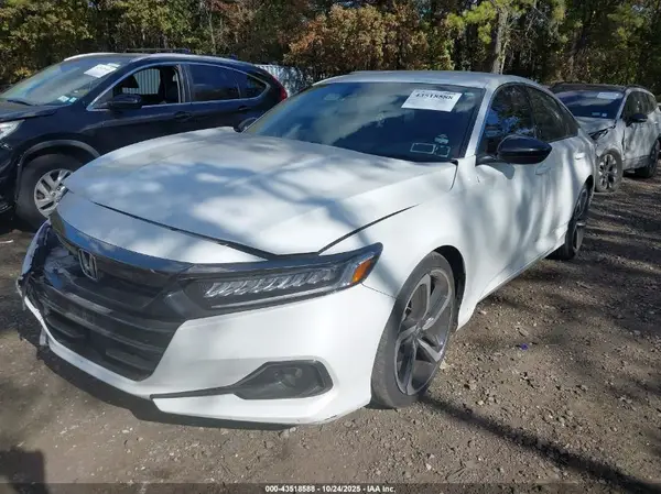 1HGCV1F37NA105403 2022 HONDA ACCORD - Image 2