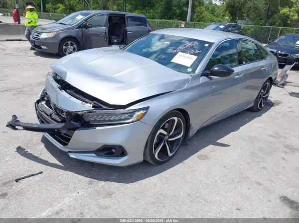 1HGCV1F37NA106700 2022 HONDA ACCORD - Image 2