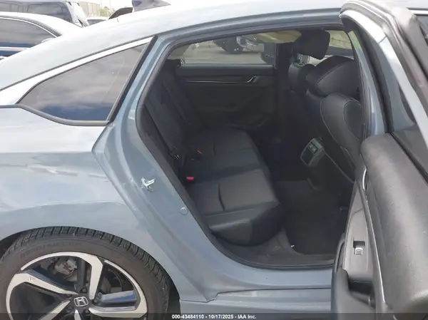 1HGCV1F37NA107622 2022 HONDA ACCORD - Image 8