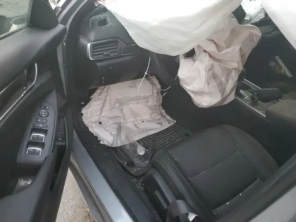 1HGCV1F37NA113422 2022 HONDA ACCORD - Image 8