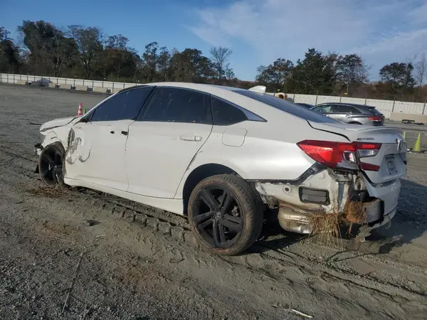 1HGCV1F38JA006003 2018 HONDA ACCORD - Image 2
