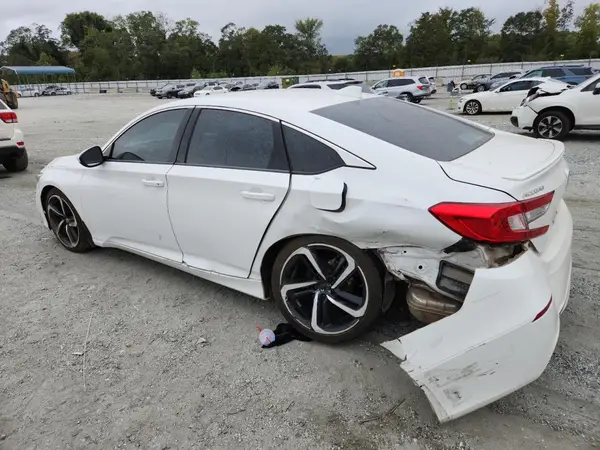 1HGCV1F38JA024131 2018 HONDA ACCORD - Image 2