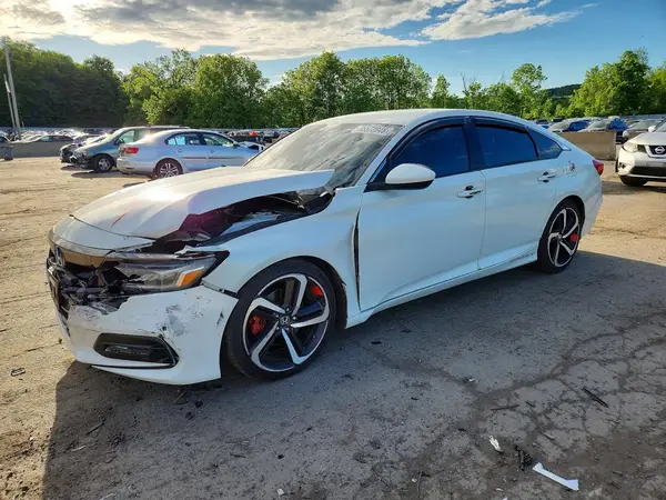 1HGCV1F38JA029510 2018 HONDA ACCORD - Image 1