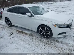 1HGCV1F38JA032410 2018 HONDA ACCORD