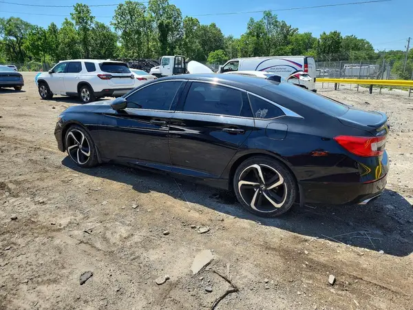 1HGCV1F38JA033007 2018 HONDA ACCORD - Image 2