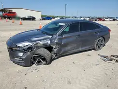 1HGCV1F38JA037381 2018 HONDA ACCORD