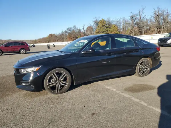 1HGCV1F38JA051605 2018 HONDA ACCORD - Image 1