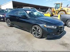 1HGCV1F38JA051619 2018 HONDA ACCORD