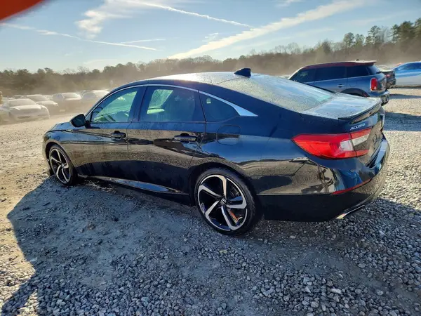1HGCV1F38JA059462 2018 HONDA ACCORD - Image 2