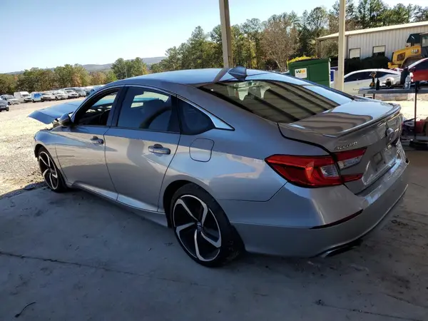 1HGCV1F38JA061681 2018 HONDA ACCORD - Image 2