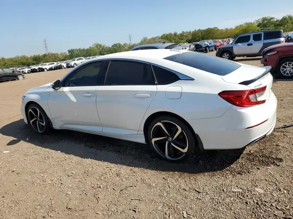 1HGCV1F38JA069912 2018 HONDA ACCORD - Image 2