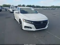 1HGCV1F38JA080599 2018 HONDA ACCORD