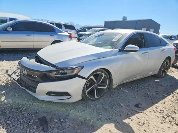 1HGCV1F38JA088055 2018 HONDA ACCORD - Image 1