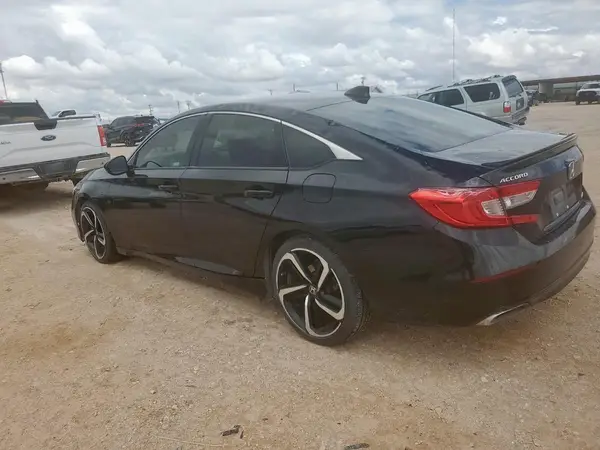 1HGCV1F38JA092042 2018 HONDA ACCORD - Image 2