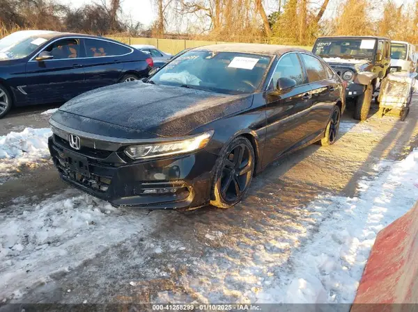 1HGCV1F38JA094390 2018 HONDA ACCORD - Image 2