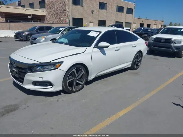 1HGCV1F38JA101032 2018 HONDA ACCORD - Image 2
