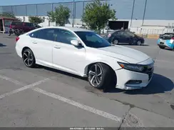1HGCV1F38JA102360 2018 HONDA ACCORD