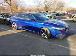 1HGCV1F38JA104285 2018 HONDA ACCORD