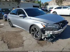 1HGCV1F38JA109177 2018 HONDA ACCORD