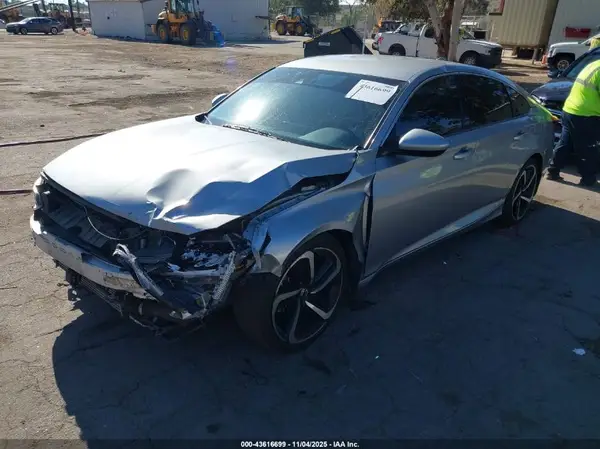1HGCV1F38JA109177 2018 HONDA ACCORD - Image 2