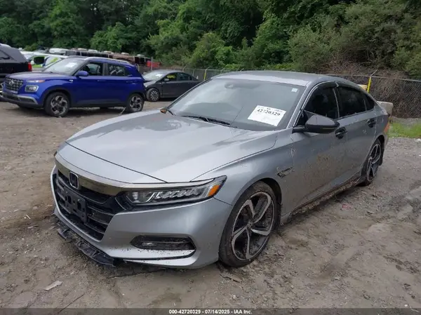 1HGCV1F38JA109213 2018 HONDA ACCORD - Image 2
