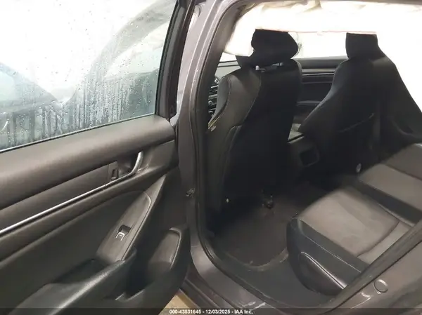 1HGCV1F38JA112662 2018 HONDA ACCORD - Image 8